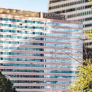 5* Hotel Pullman Paris La Défense